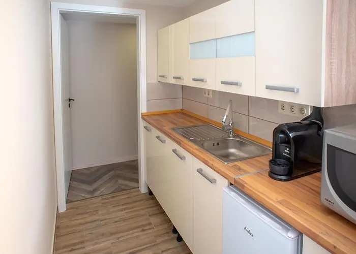 Wellarom Szalon Apartman *