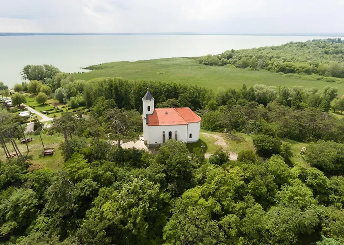 Wellarom Szalon Apartman Vonyarcvashegy